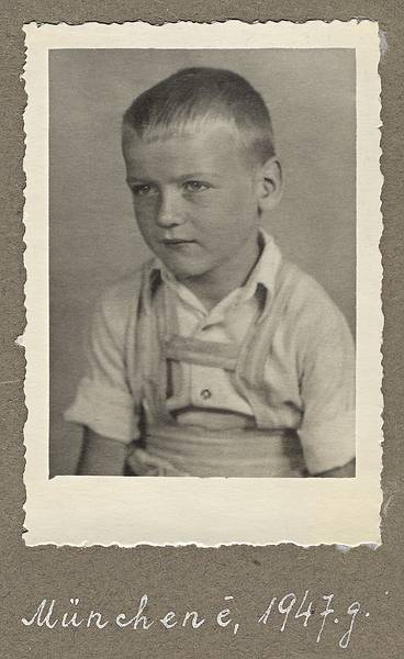 1947 - Munich, Bavaria, Germany.<br />Egils.