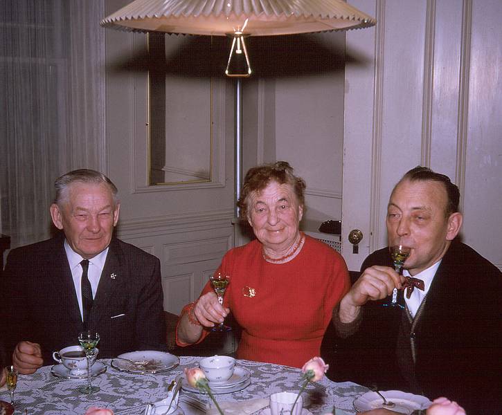 Feb 1964 - At Eriks' and Velta's in Jamaica Plain, Boston, MA.<br />Ernests (Velta's and Mirdza's uncle), his sister Lulu (Julianna), and Eriks (Juris' father).