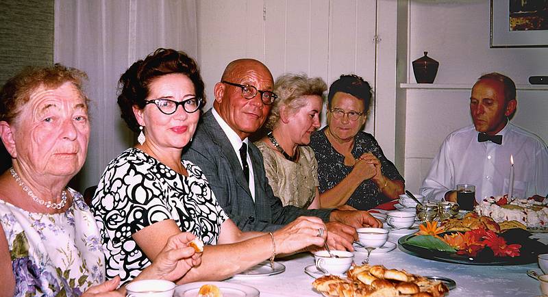 July 1965 - At Alberts and Mirdza's in Manchester by the Sea, MA.<br />Lulu (Julianna), Velta, Janis Ruks, Tereze, Zenija Ruks, Alberts.