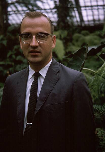 Aug 28, 1965 - Chicago, Illinois.<br />Egils at the Arboretum.