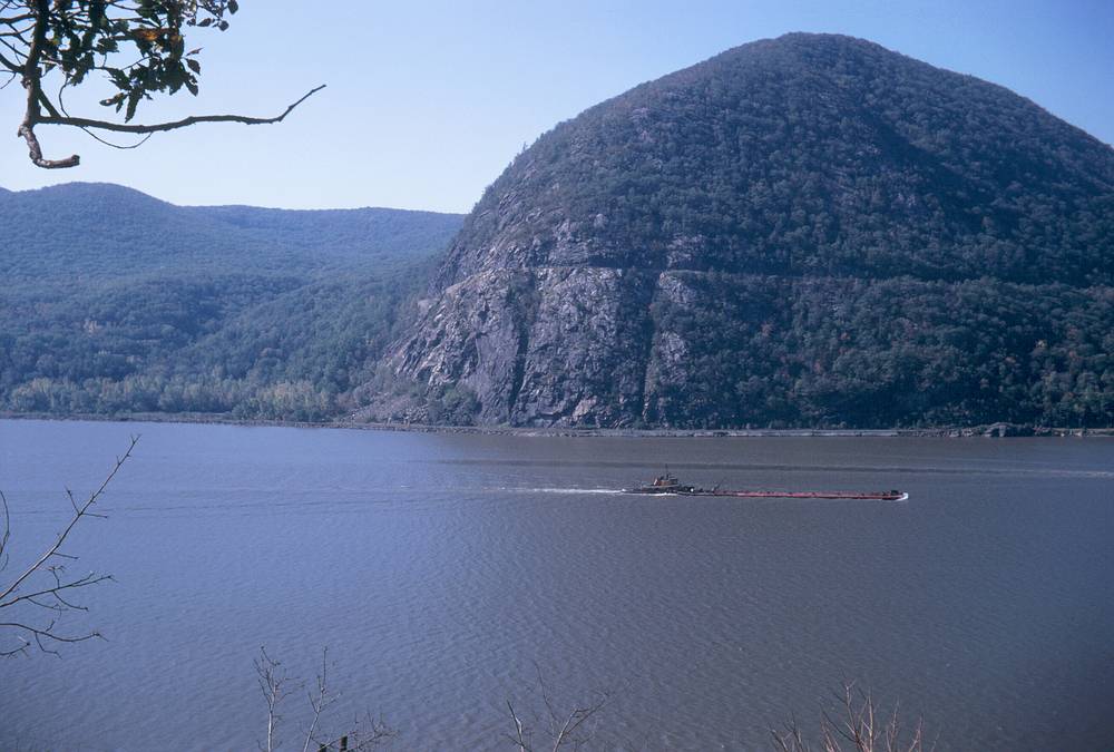 Oct 1967 - Hike along the Hudson River to Beacon Mtn., NY.<br />A Murray Hill Canoe Club event.<br />Storm King Mountain across the Hudson.