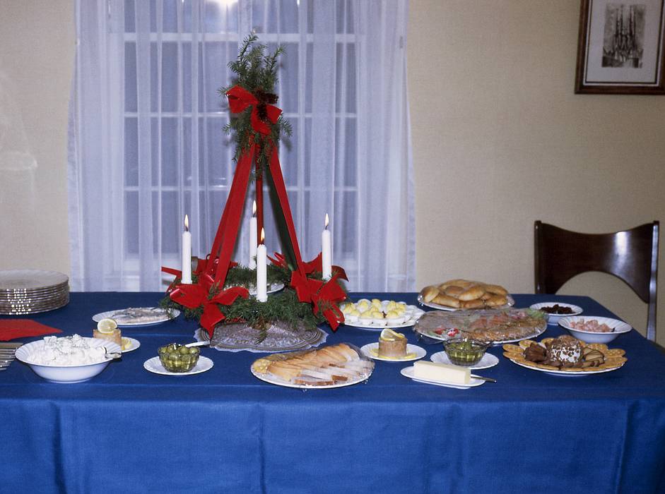 Dec 31, 1967 - At parents house on Hemlock Rd., Boxford, MA.<br />Table set for New Year's celebration.