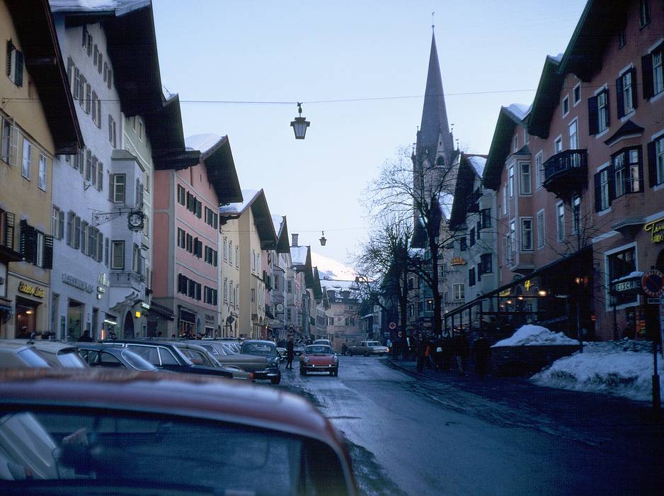 Feb 15, 1968 - Kitzbühl, Austria.<br />Main street (from Jack's slide).