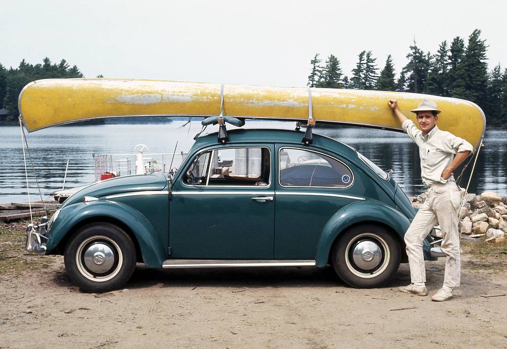 Sept 1, 1968 - St. Regis Pond area in the Adirondacks, New York.<br />Murray Hill Canoe Club trip with Frank Kutyna as my guest and canoeing partner.<br />Frank and Egils'  VW at the shore of Upper St. Regis Lake.
