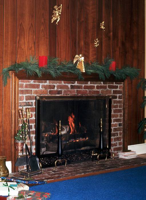 Dec 24, 1968 - At parents home on Hemlock Rd, Boxford, Massachusetts.