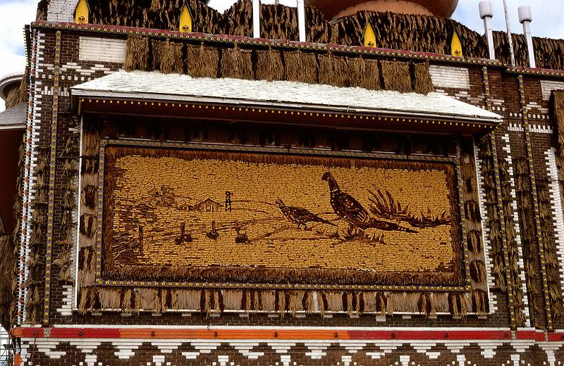 August 20, 1979 - Mitchell, South Dakota.<br />A panel of corn of the Corn Palace.