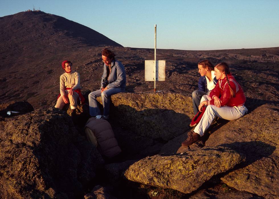 August 1, 1981 - Mt. Washington, White Mountains, New Hampshire.<br />We meet up with some Bell Labs people who were also staying at the hut.<br />Jackie, ?, and Jackie's two daughters Karen and Diane.