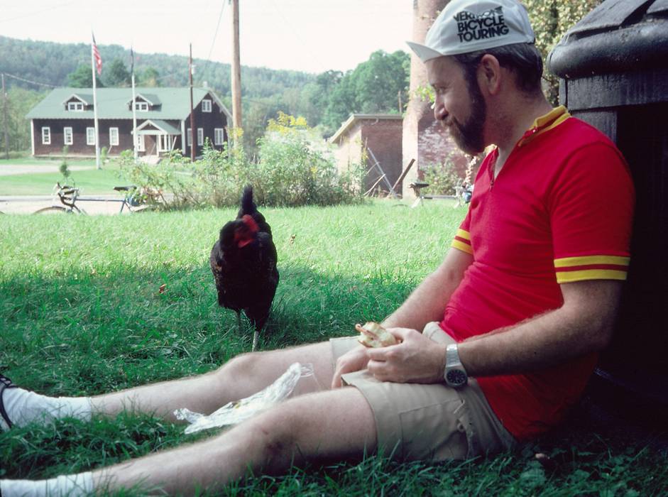 Sept. 7, 1981 - Vermont Bicycle Touring trip based at Lyme Loch Inn, New Hampshire.<br />Buzzy at anothe rest stop feeding the local fauna.