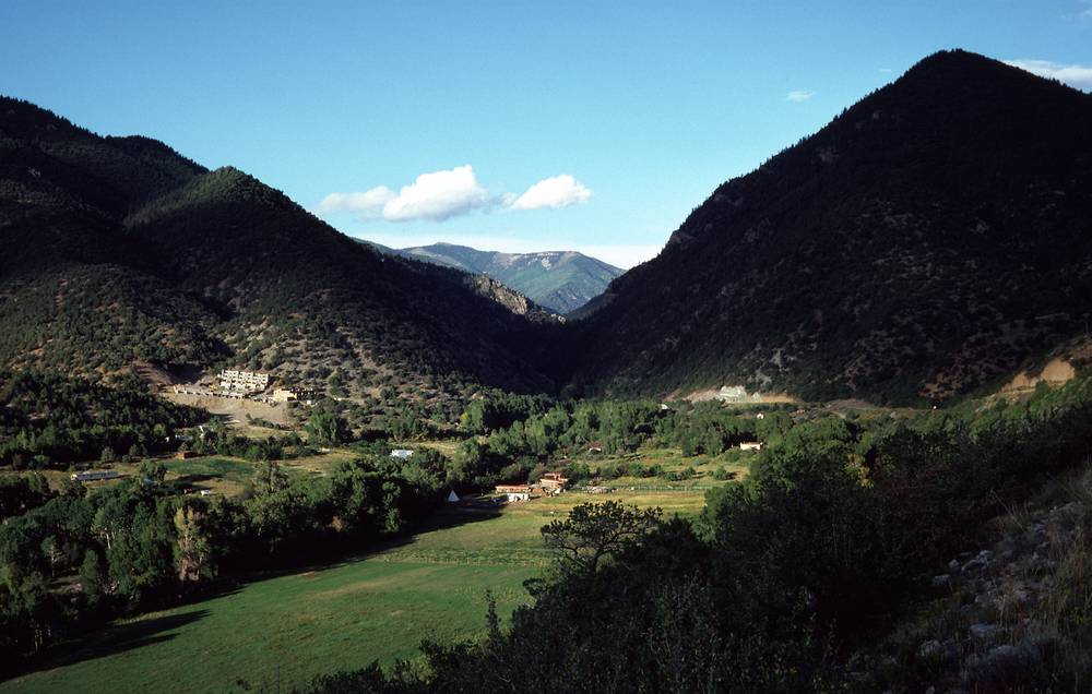 Sept. 13, 1981 - Between Taos and Taos ski area.