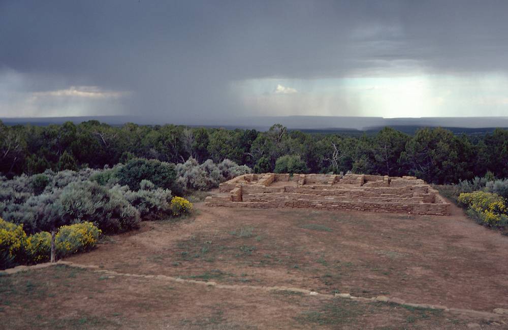 Sept. 14, 1981 - Mesa Verde National Park, Colorado.<br />Far View ruins.