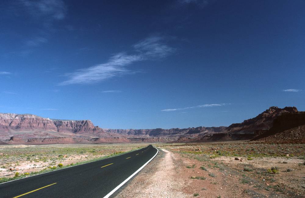 Sept. 17, 1981 - US-89 south of Page, Arizona.<br />Between Echo Cliffs (behind) and Vermilion Cliffs (visible ahead)