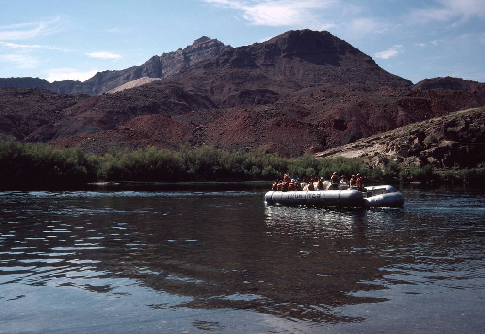 Sept. 17, 1981 - Lee's Ferry, Arizona.<br />A raft starting on its journey throught the Grand Canyon.