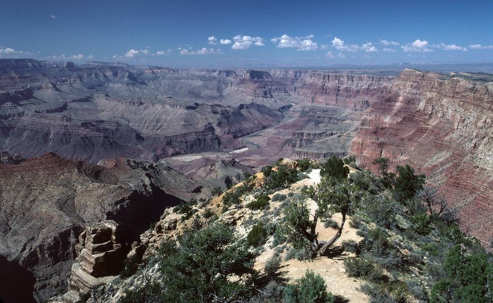 Sept. 18, 1981 - South Rim of the Grand Canyon, Arizona.<br />A glimpse of the Colorado from Desert View (east entrance).