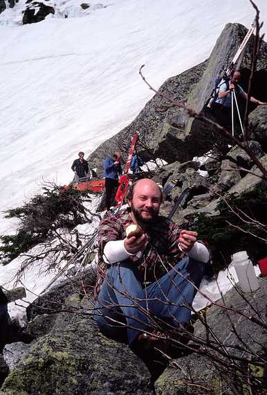 May 8, 1982 - Tuckerman Ravine on Mt. Washington, New Hampshire.<br />Barry at lunch rocks in the ravine.