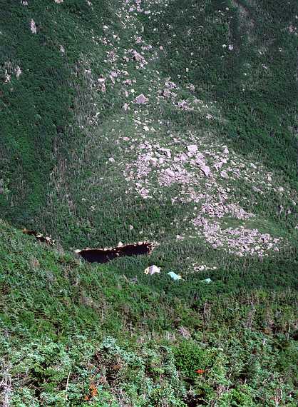 July 24, 1982 - Wildcat Ridge Trail, Pinkham/Carter Notch, New Hampshire.<br />Bell Labs Merrimack Valley Outing Club hike to Carter Notch AMC hut, NH.<br />Looking down at Carter Notch AMC Hut from Wildcat Ridge Trail.