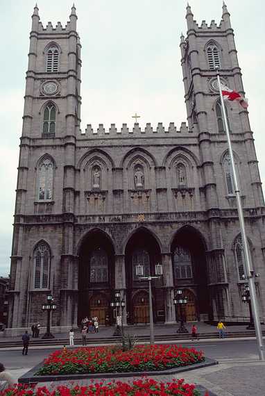 August 11, 1982 - Montreal, Quebec, Canada.<br />Notre Dame.