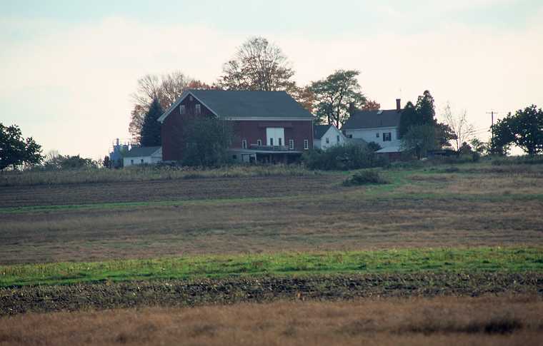 Oct. 14, 1982 - Barker Street, North Andover, Massachusetts.<br />Barker Farm.