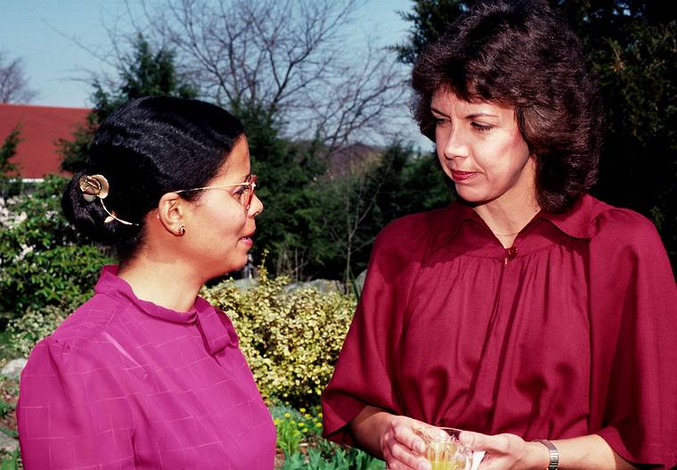 April 23, 1983 - Manchester by the Sea, Massachusetts.<br />Alberts', Arnolds', Juris' and Laila's birthday party.<br />Nancy and Diane.
