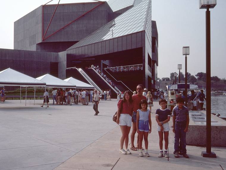 August 28, 1983 - Baltimore, Maryland.<br />At the Aquarium.<br />Joyce, Ronnie (my brother in law), Melody, Julian (my nephew), and Eric (with Carl hiding behind him).