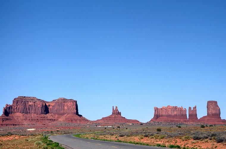 July 27, 1986 - Monument Valley, Utah/Arizona.<br />Brigham's Tomb, The King On His Throne, The Stage Coach, Bear And Rabbit, Castle Butte.