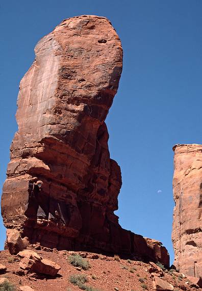 July 28, 1986 - Monument Valley, Arizona/Utah.<br />John Wayne's Boot.
