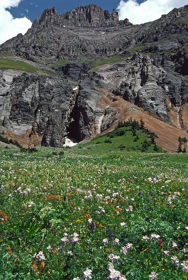 August 3, 1986 - Jeep ride in the mountains around Ouray, Colorado.<br />Cirque Mountain or Teakettle Peak?
