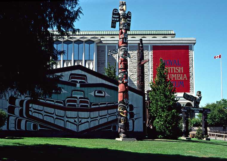 August 21, 1988 - Victoria, British Columbia, Canada.<br />British Columbia Royal Museum.