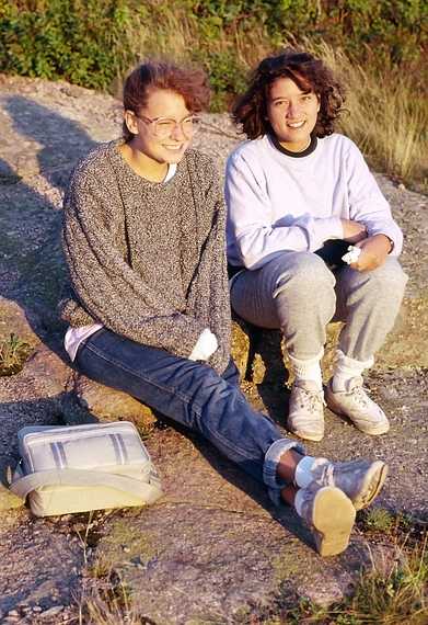 August 21-26, 1989 - Mount Desert Island, Maine.<br />Atop Cadillac Mountain in Acadia National Park.<br />Becky and Melody.