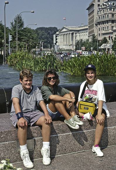 August 27, 1990 - Washington, District of Columbia.<br />Jeremy, Natalia, and Marta, another Spanish exchange student staying in Merrimac.
