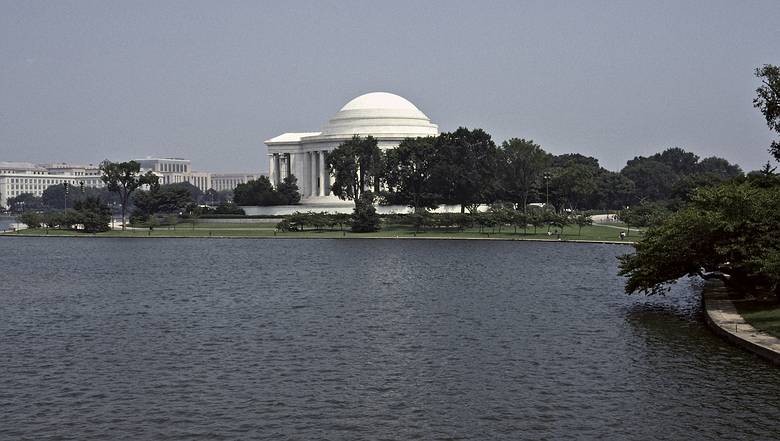 August 27, 1990 - Washington, District of Columbia.<br />Thomas Jefferson Memoial by architect John Russell Pope.