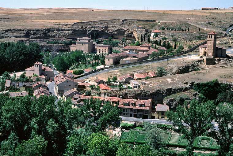 July 1, 1990 - Segovia, Spain.<br />View from the Alczar of the outskirts of town including the church of Veracruz<br />founded by Los Templarios (Knights Templars).