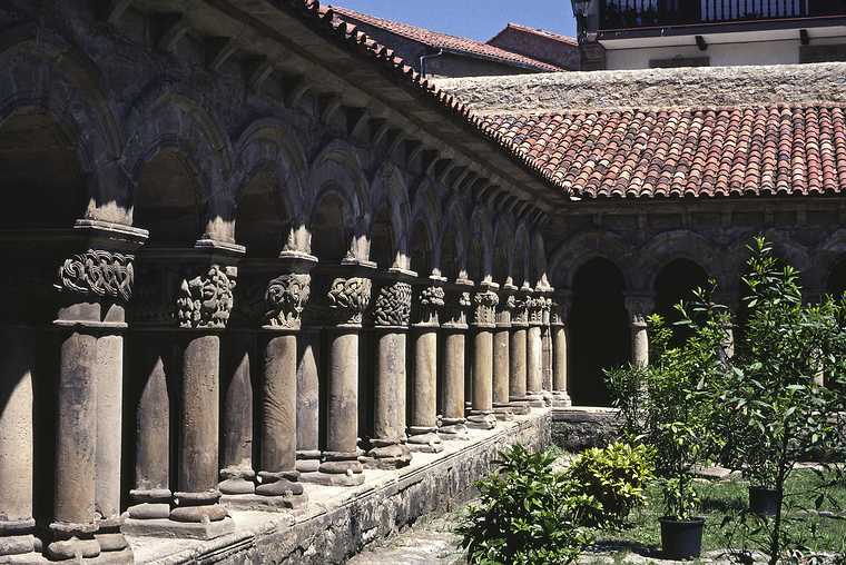 July 8, 1990 - Santillana del Mar, Santander, Spain.<br />Courtyard of the Colegiata.