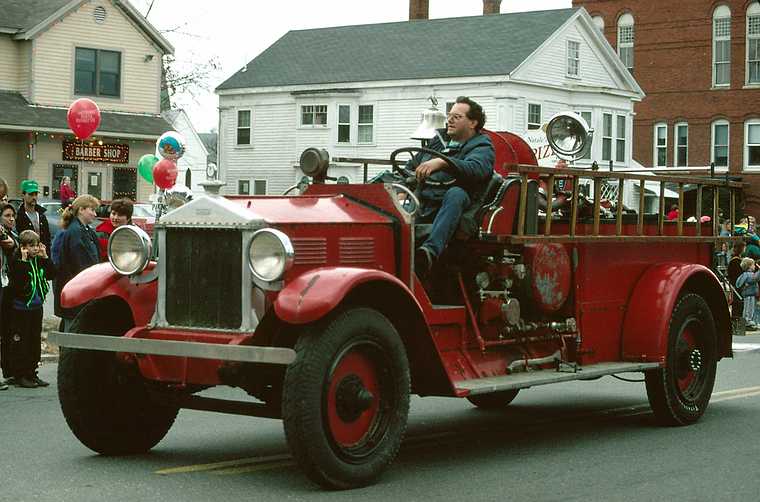 Dec. 8, 1991 - Santa Parade, Merrimac, Massachusetts.