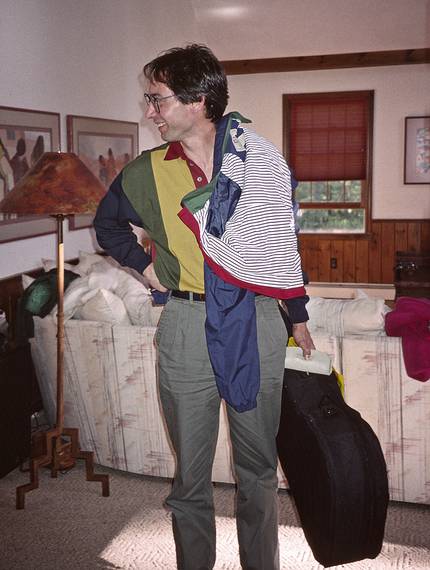 Sept. 25, 1993 - North Andover, Massachusetts.<br />Oscar's 40th birthday surprise party.<br />Oscar arriving at the party (from his guitar building class?).