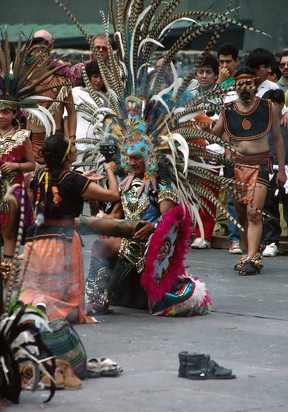 June 5, 1994 - Mexico City, Mexico.<br />A Sunday afternoon at the Zocalo (main square).