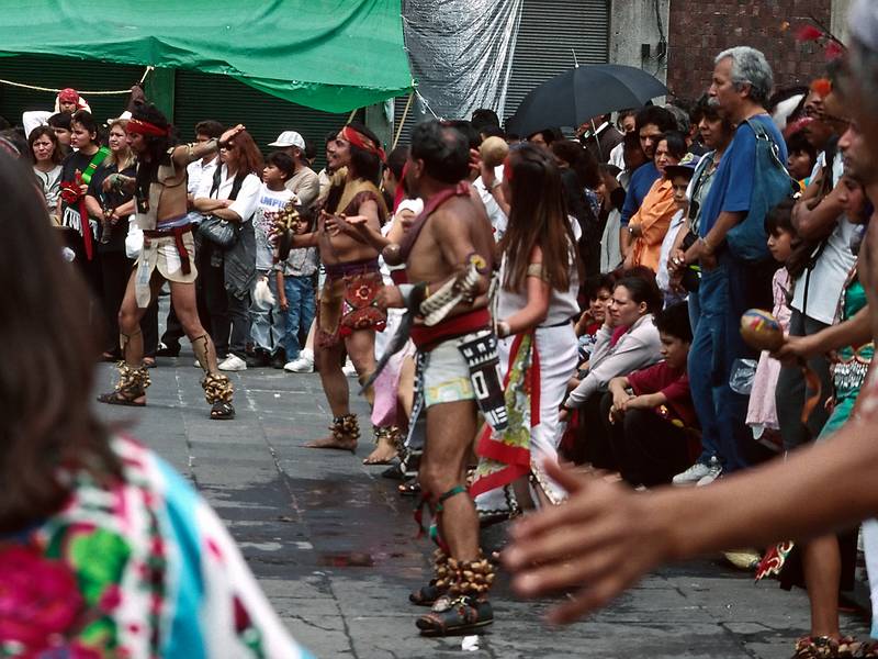 June 5, 1994 - Mexico City, Mexico.<br />A Sunday afternoon at the Zocalo (main square).