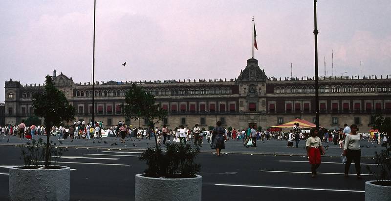 June 5, 1994 - Mexico City, Mexico.<br />A Sunday afternoon at the Zocalo (main square).<br />National Palace on the other side of the Zocalo.