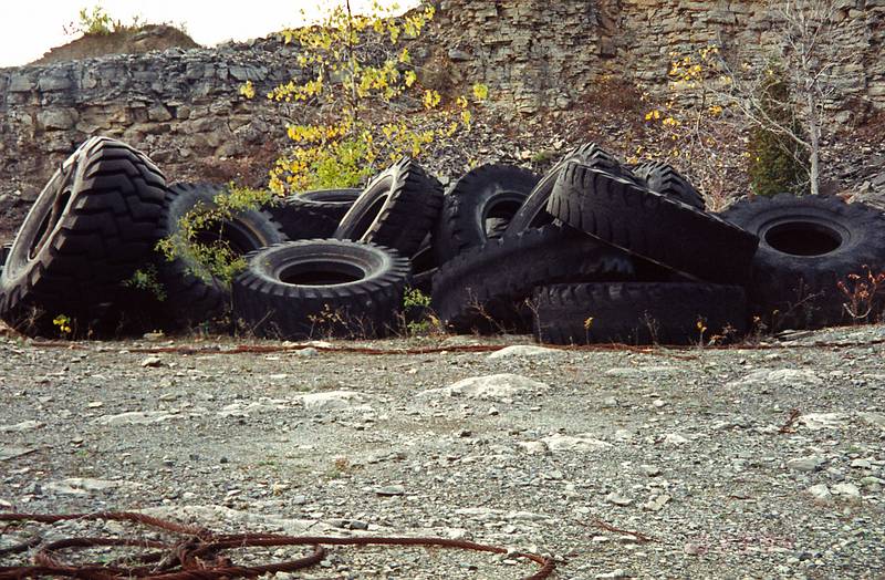 Oct. 23, 1994 - Syracuse, New York.<br />Visiting Melody at Syracuse University and fooling around in a nearby quarry.