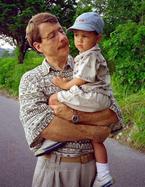 July 29, 1995 - Manchester by the Sea, Massachusetts.<br />Uldis' birthday celebration.<br />Juris with his son Eriks.