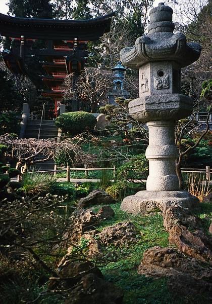 Dec. 25, 1995 - Golden Gate Park, San Francisco, California.<br />In the Japanese Tea Garden.