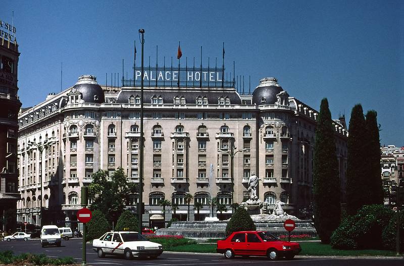 July 5, 1995 - Madrid, Spain.<br />The Palace Hotel on the Plaza Cnovas del Castillo.