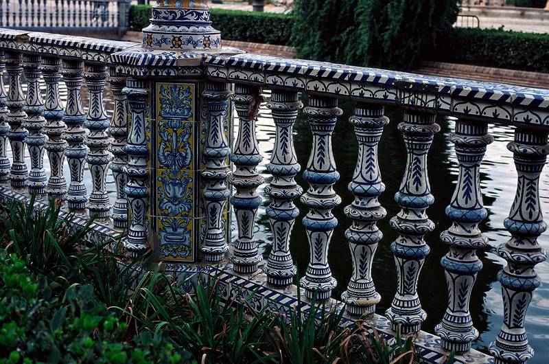 July 8, 1995 - Sevilla, Spain.<br />Azulejos (blue tile) banister at Plaza de Espaa.