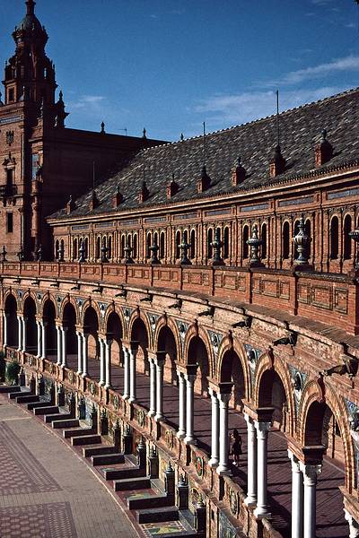 July 8, 1995 - Plaza de Espaa, Sevilla, Spain.