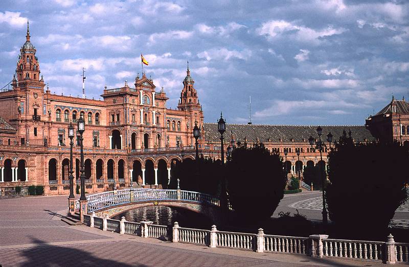 July 8, 1995 - Plaza de Espaa, Sevilla, Spain.