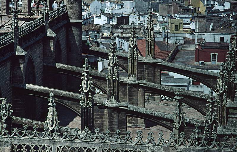 July 9, 1995 - Sevilla, Spain.<br />Flying buttresses of the cathedral.