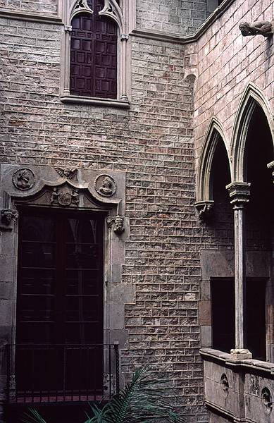 July 13, 1995 - Barcelona, Spain.<br />At the Picasso Museum.