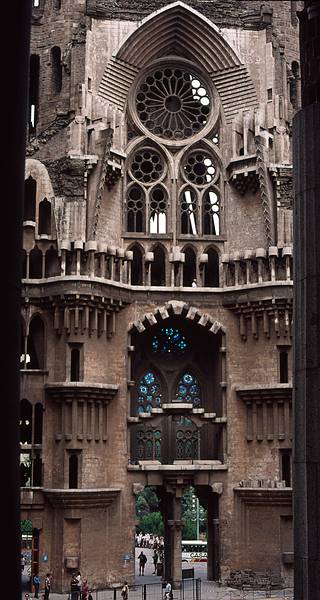 July 13, 1995 - Barcelona, Spain.<br />At the Sagrada Familia church.