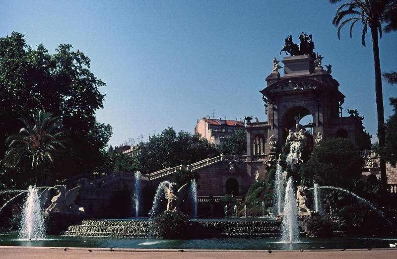 July 15, 1995 - Parc de la Cuitadella, Barcelona, Spain.<br />Cascade fountain (Gaudi participated on project).