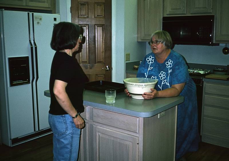 Joyce and Edite.<br />May 19, 1998 - At Uldis and Edite's in Orange Park, Florida.