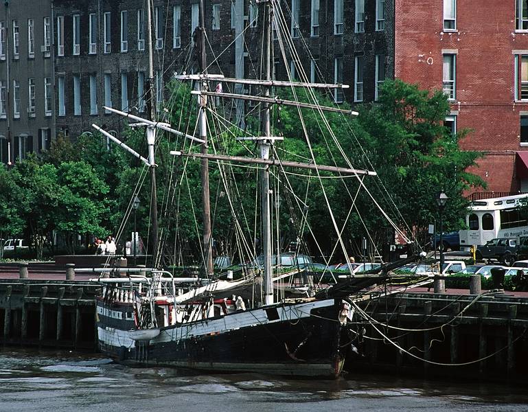 May 25, 1998 - Boat ride on the Savannah River, Savannah, Georgia.